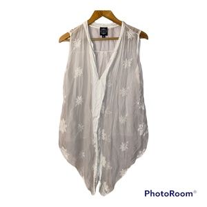 Le Marais Paris White Silk Embroidered Tunic Top